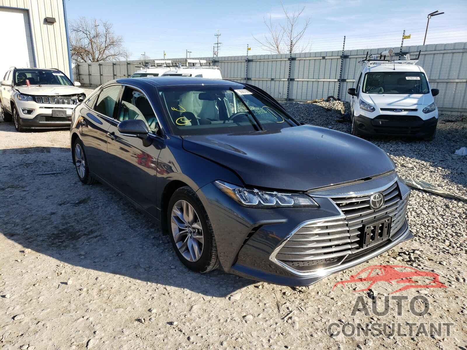 TOYOTA AVALON 2019 - 4T1BZ1FB3KU027648