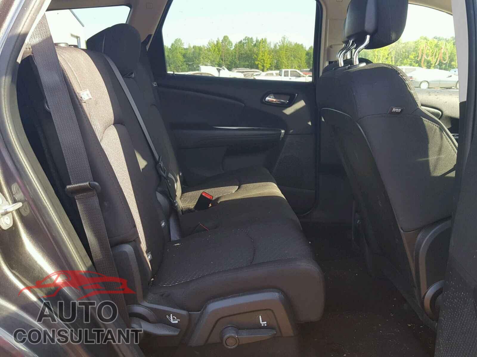 DODGE JOURNEY SE 2015 - 3C4PDCAB2FT619991