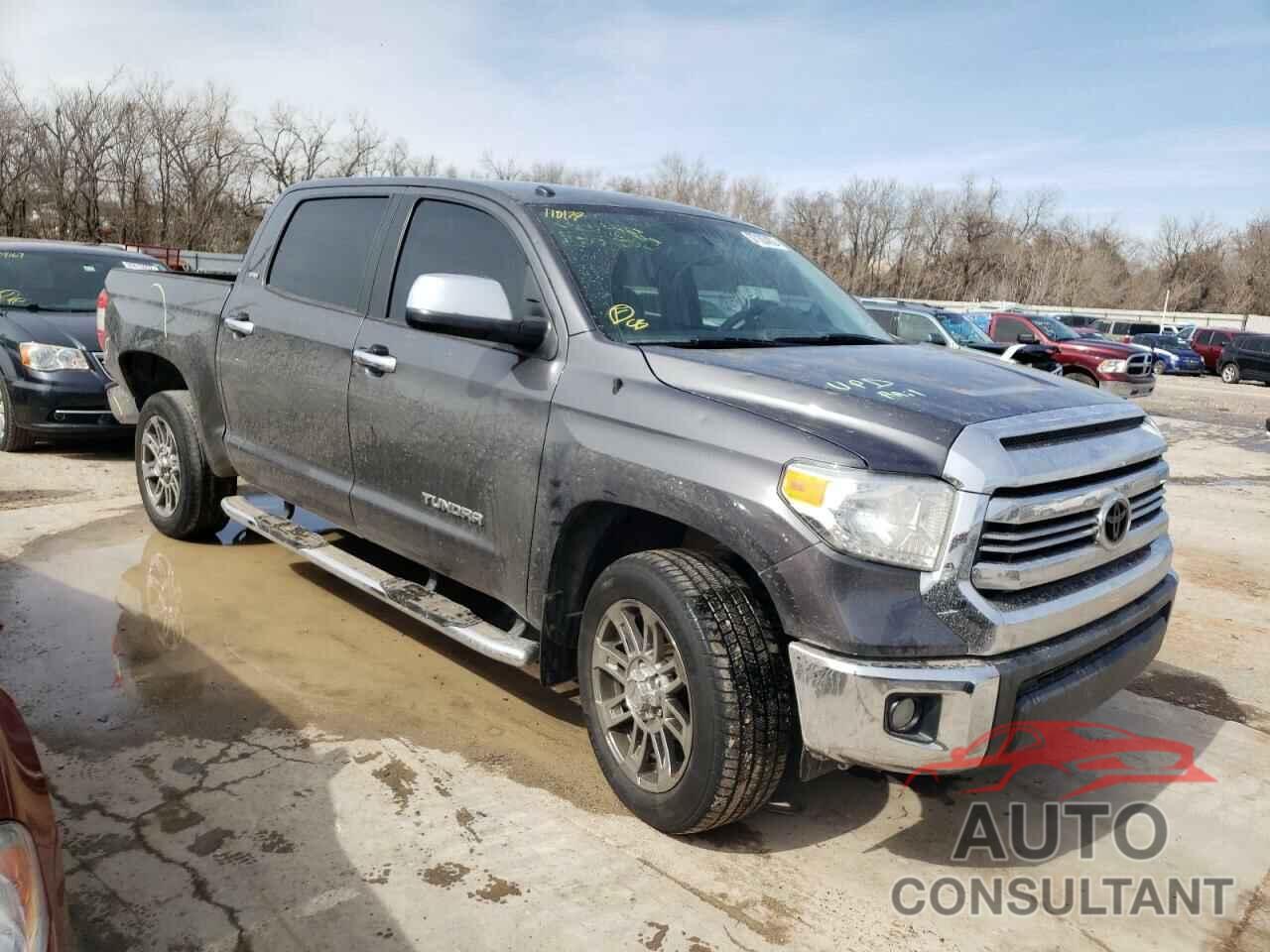 TOYOTA TUNDRA 2017 - 5TFEM5F17HX110179