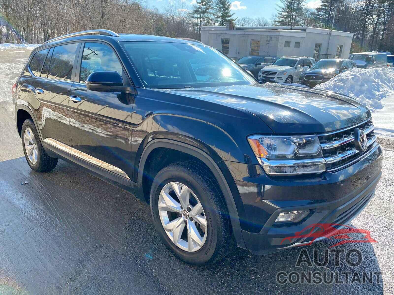 VOLKSWAGEN ATLAS 2018 - 1V2DR2CA2JC526717