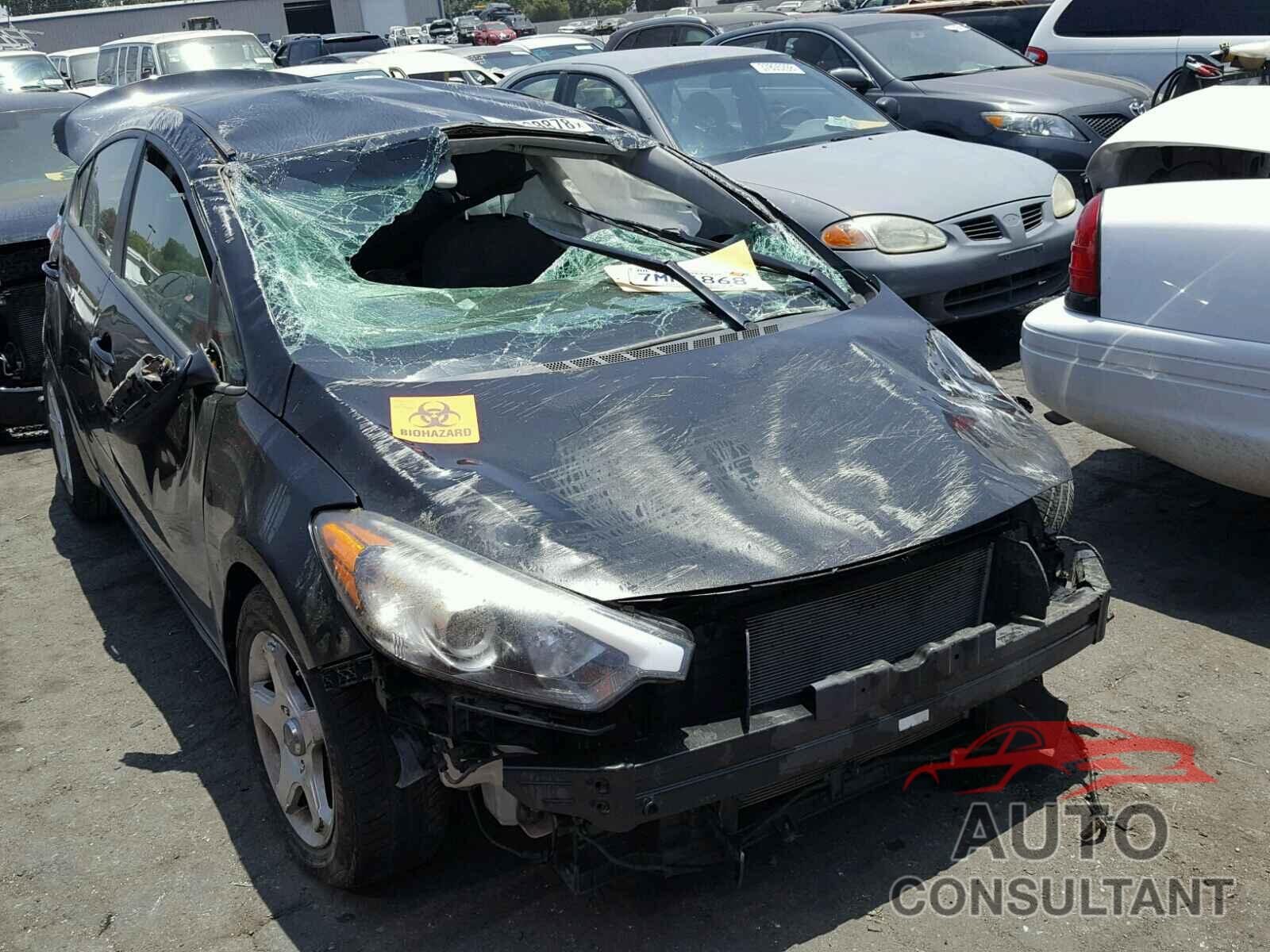 KIA FORTE 2015 - KNAFK4A64F5425972