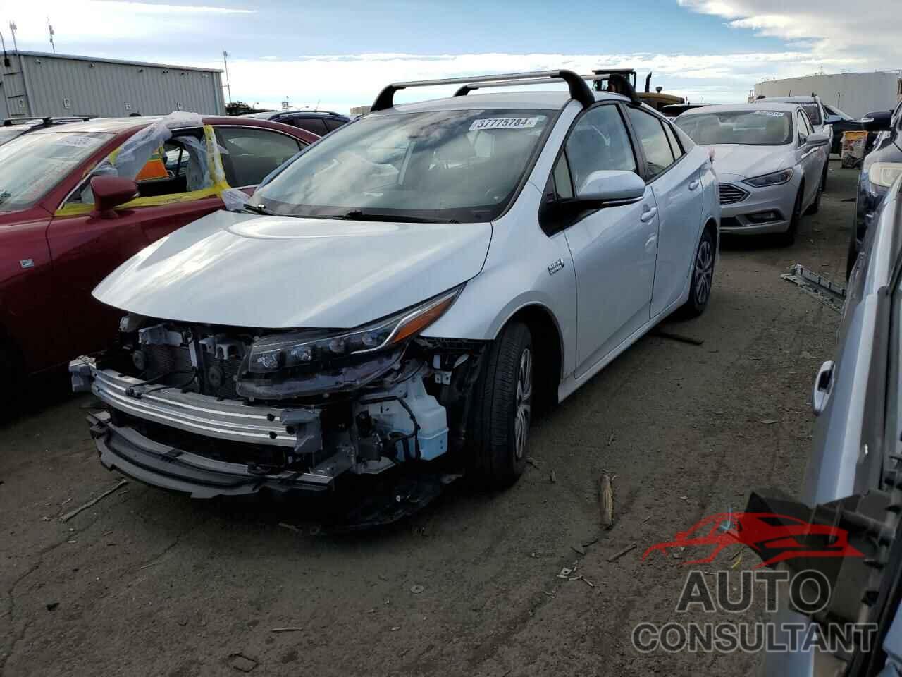 TOYOTA PRIUS 2021 - JTDKAMFP1M3183186