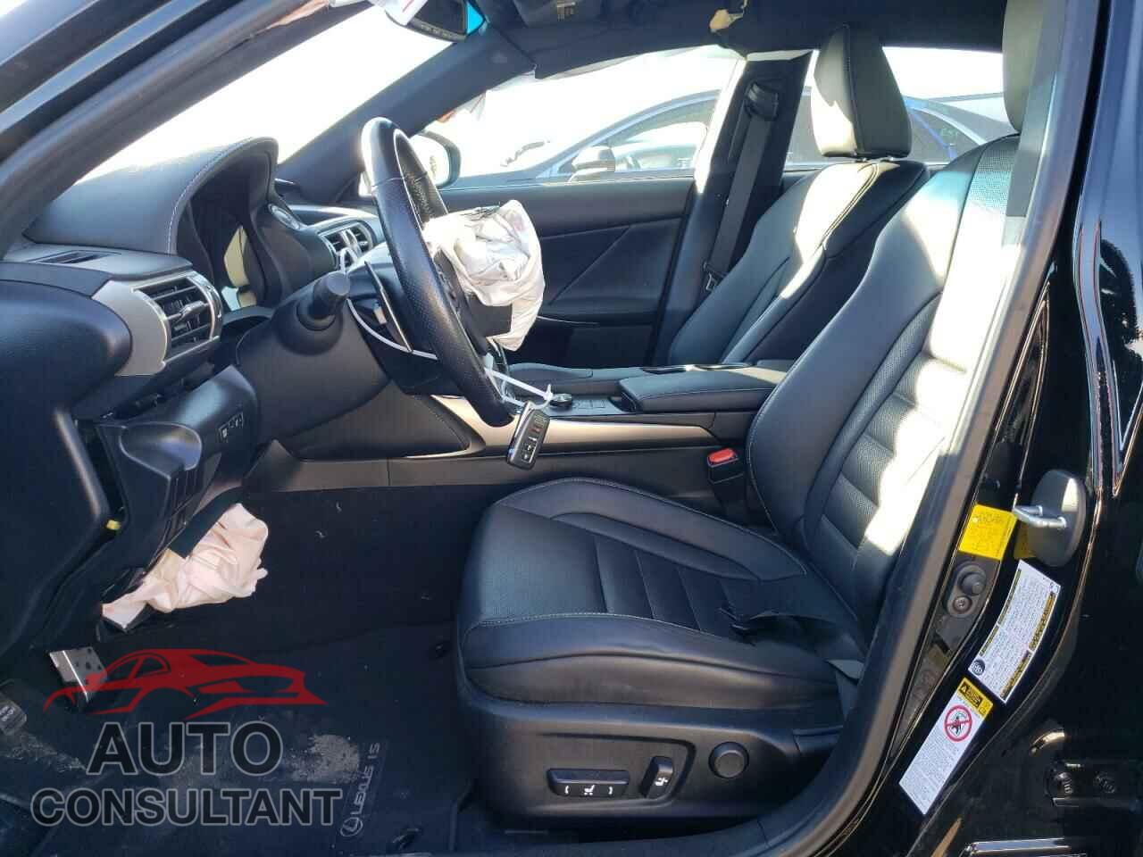LEXUS IS 2016 - JTHBA1D25G5006833