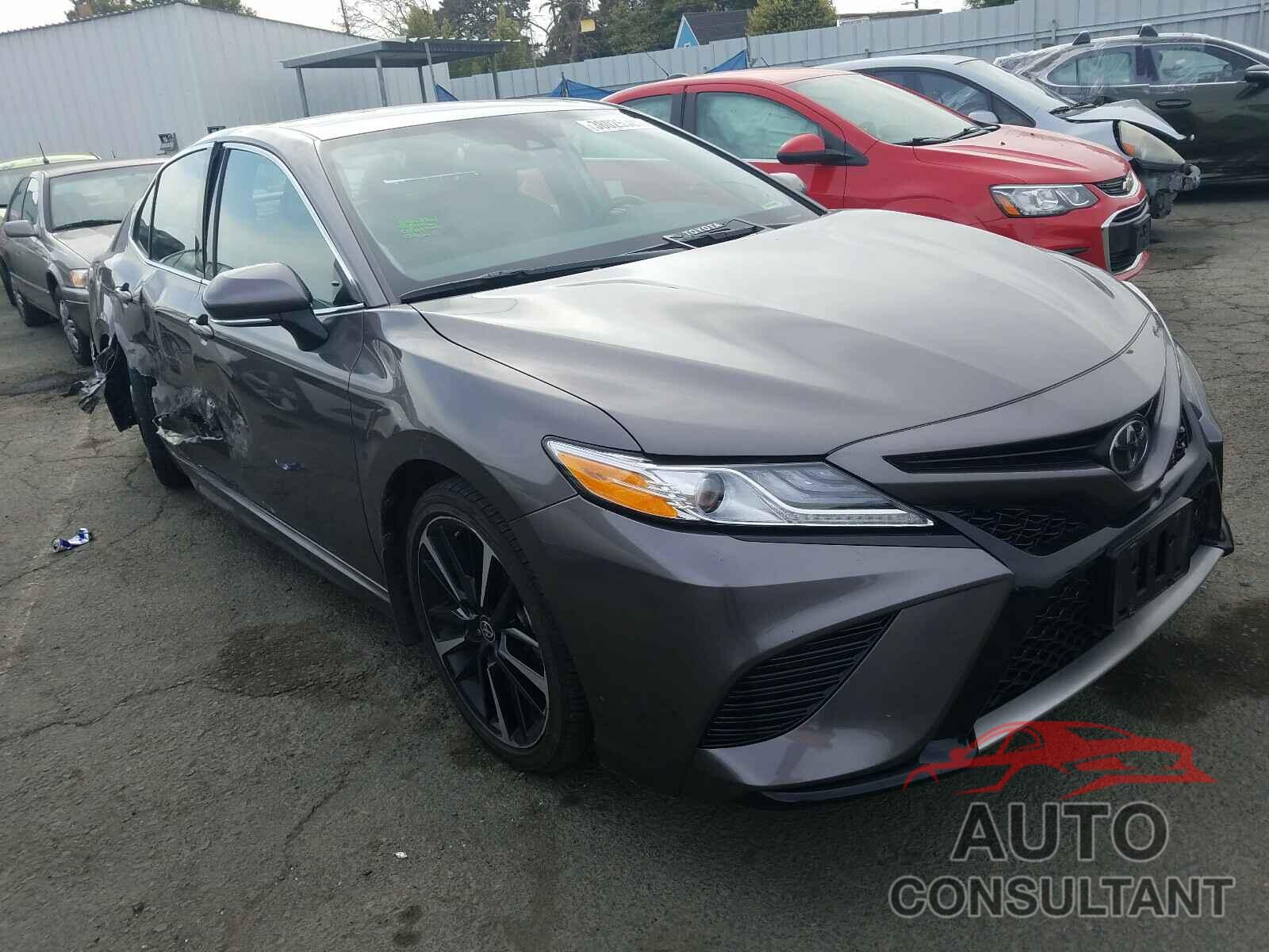 TOYOTA CAMRY 2020 - 4T1K61AK4LU975588