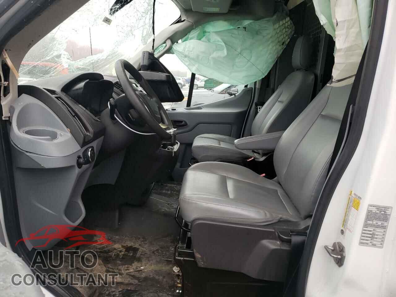 FORD TRANSIT 2017 - 1FTYR2CM9HKB24769