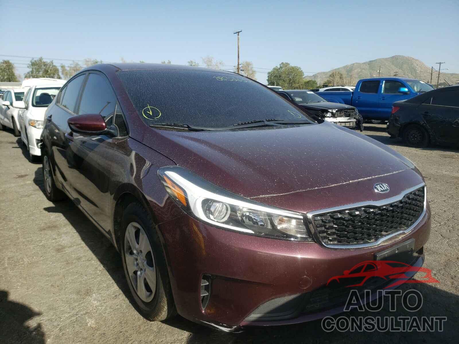 KIA FORTE 2018 - 3KPFK4A77JE168489