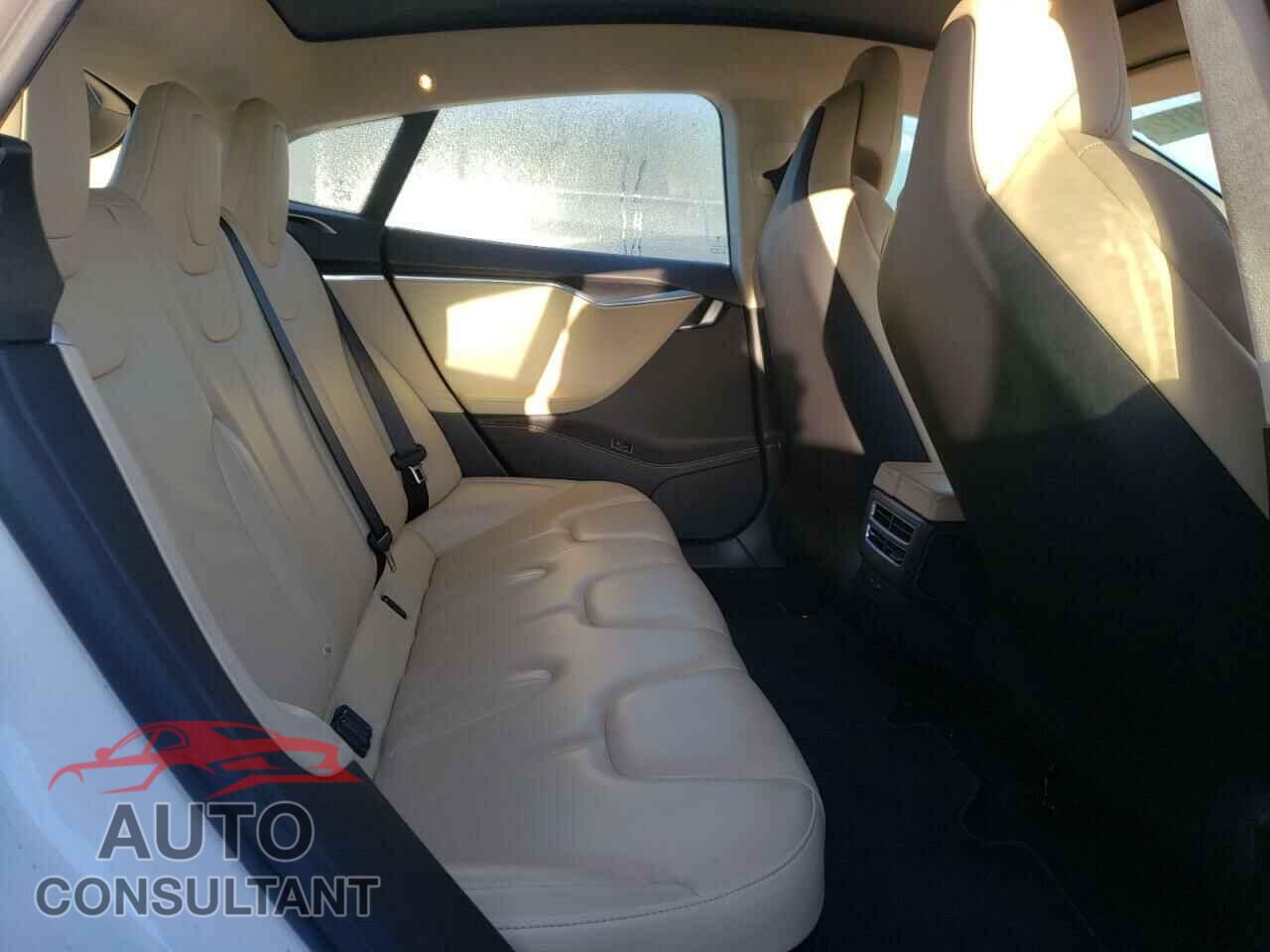 TESLA MODEL S 2017 - 5YJSA1E15HF189030