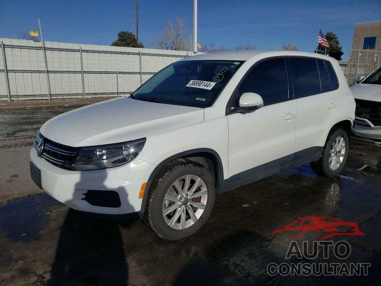 VOLKSWAGEN TIGUAN 2017 - WVGBV7AX8HK051420