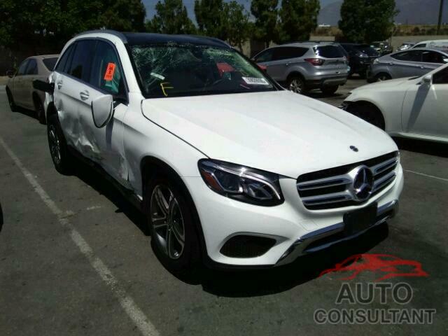 MERCEDES-BENZ GLC 300 4MATIC 2018 - WDC0G4KB4JV022115
