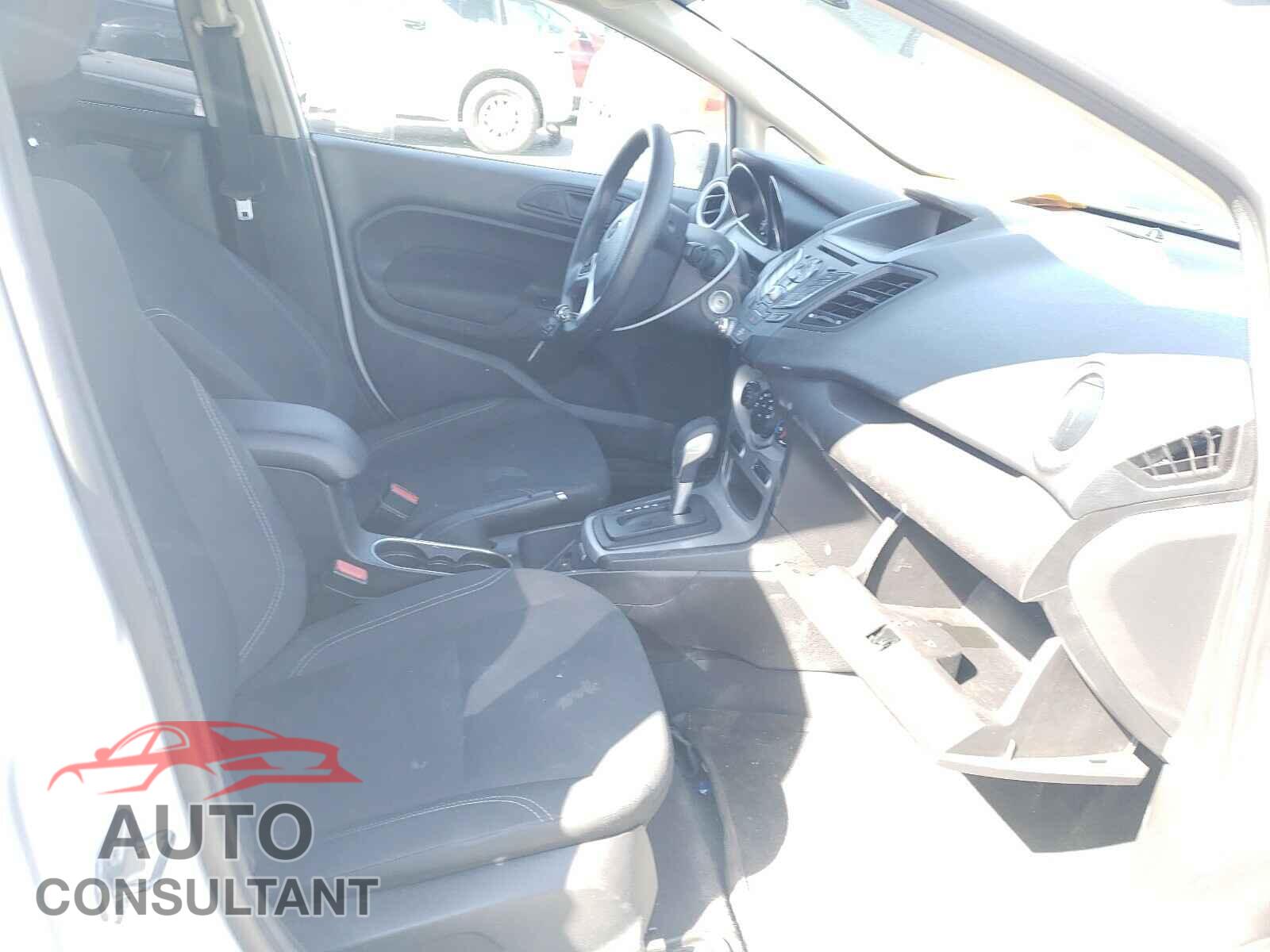 FORD FIESTA 2017 - 3FADP4EJ1HM140790