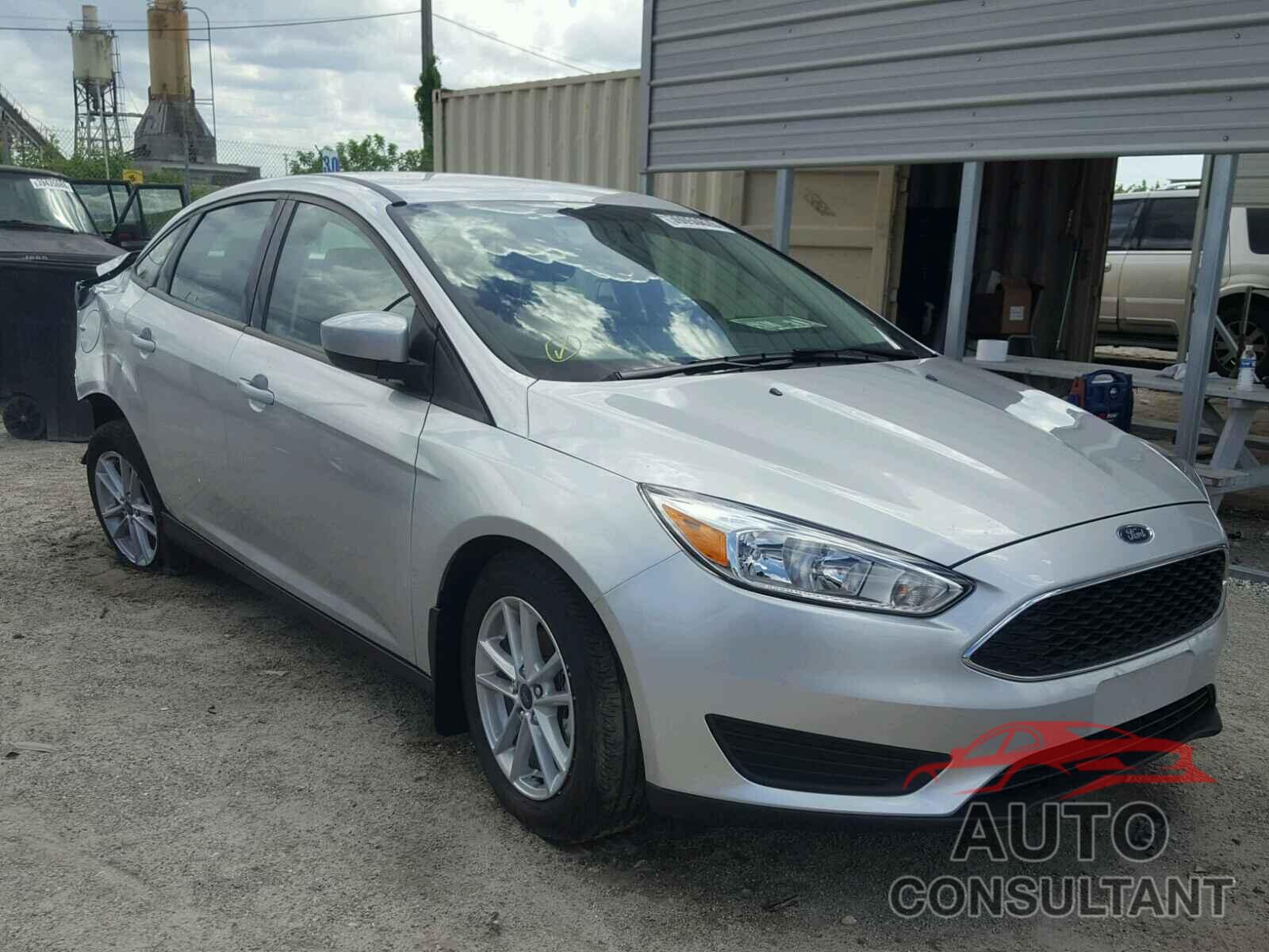 FORD FOCUS 2018 - 1FADP3F28JL245612
