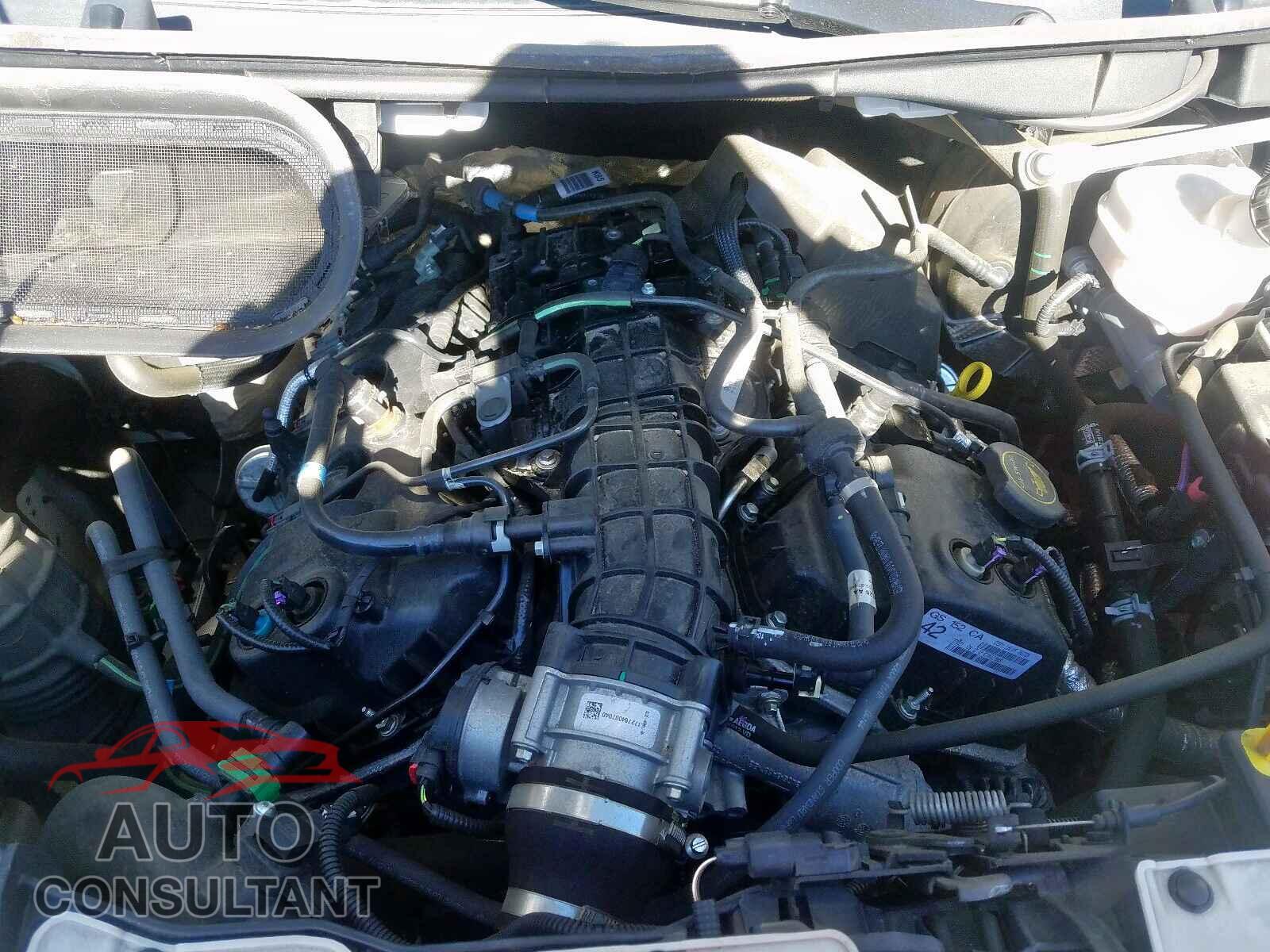 FORD TRANSIT CO 2018 - 1N4AL3AP0JC140614