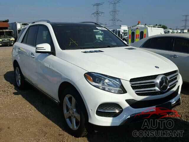 MERCEDES-BENZ GLE 350 4M 2016 - JA4AD3A30KZ039764