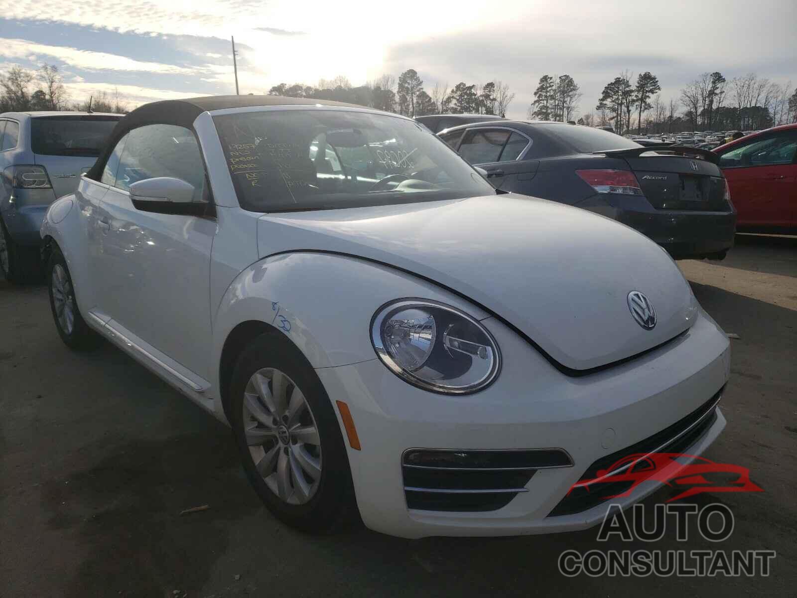 VOLKSWAGEN BEETLE 2019 - 3VW5DAAT9KM506917