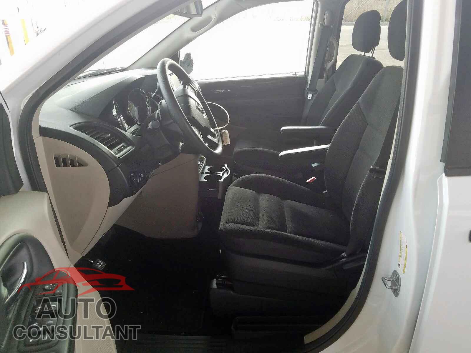 DODGE CARAVAN 2019 - YV4A22PK6J1218986