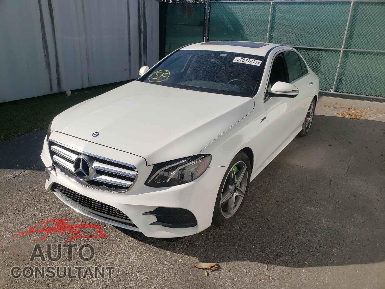 MERCEDES-BENZ E CLASS 2017 - WDDZF4JB1HA184907
