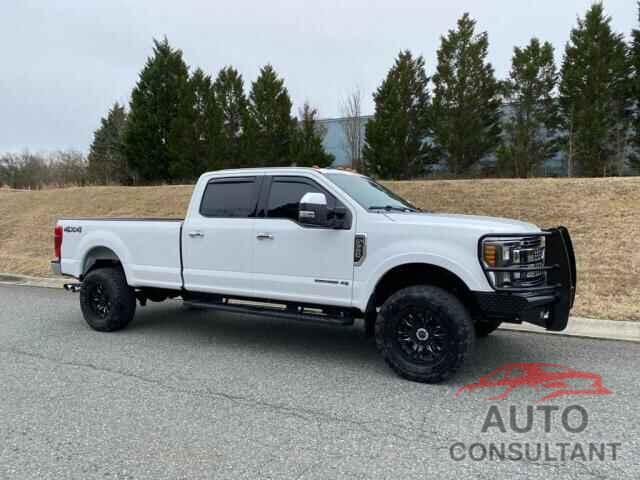 FORD F350 2017 - 1FT8W3BT4HEF32120