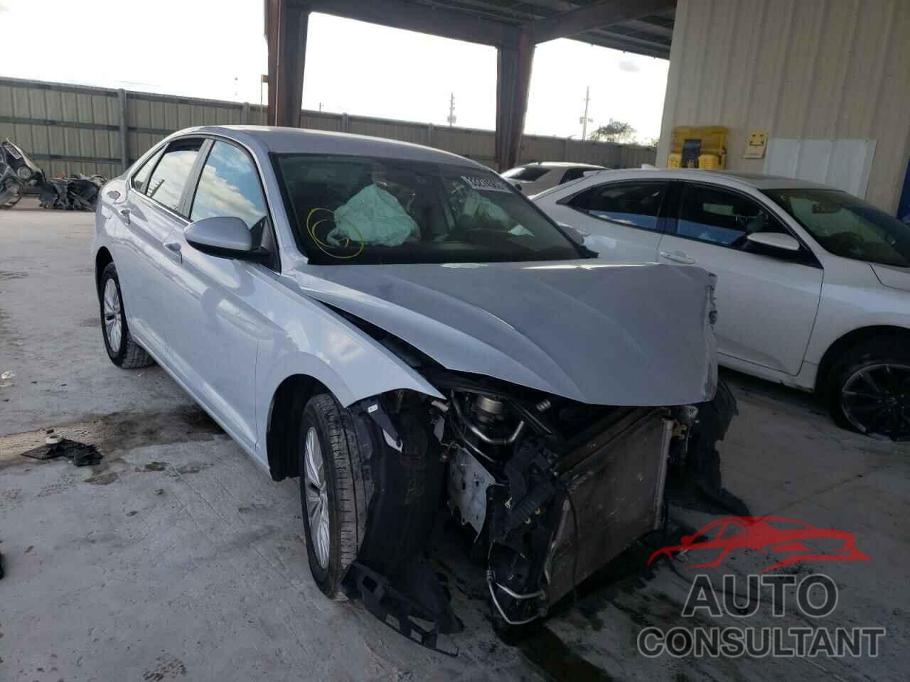 VOLKSWAGEN JETTA 2019 - 3VWC57BU3KM094833