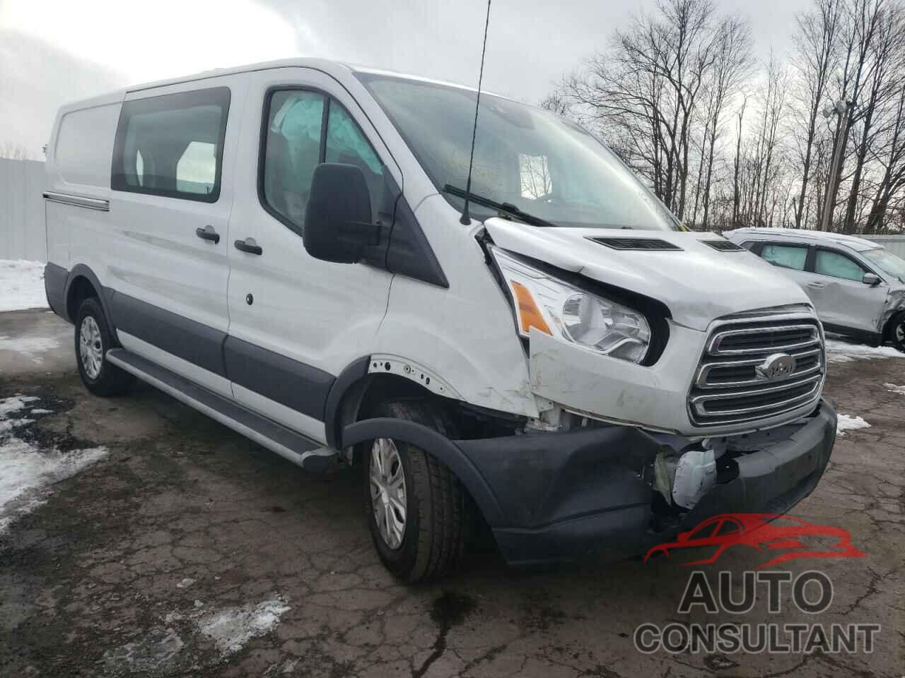 FORD TRANSIT CO 2018 - 1FTYR1YMXJKA99132