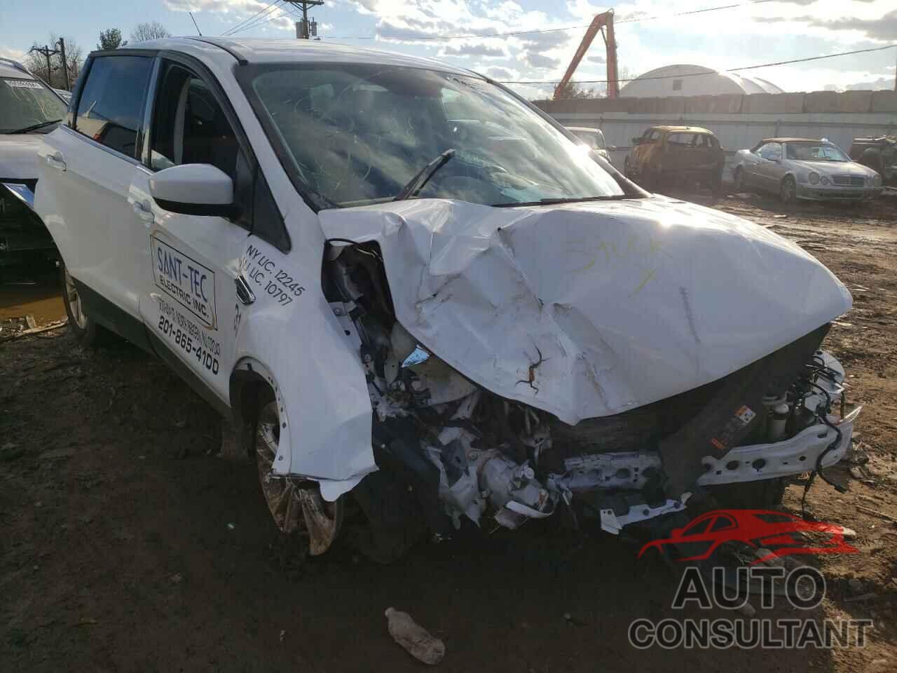 FORD ESCAPE 2017 - 1FMCU0GD7HUA87535
