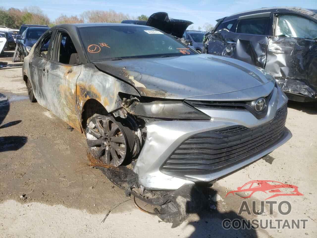 TOYOTA CAMRY 2020 - 4T1C11AK0LU984646