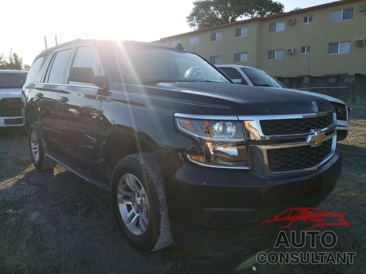 CHEVROLET TAHOE 2017 - 1GNSCBKC5HR187527