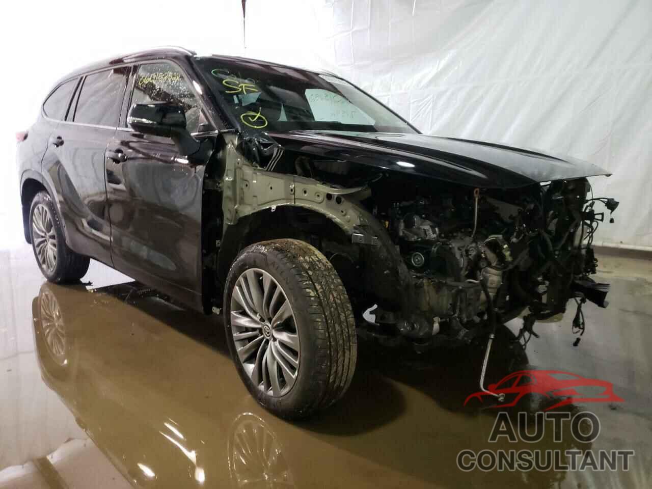 TOYOTA HIGHLANDER 2021 - 5TDFZRBH8MS148567