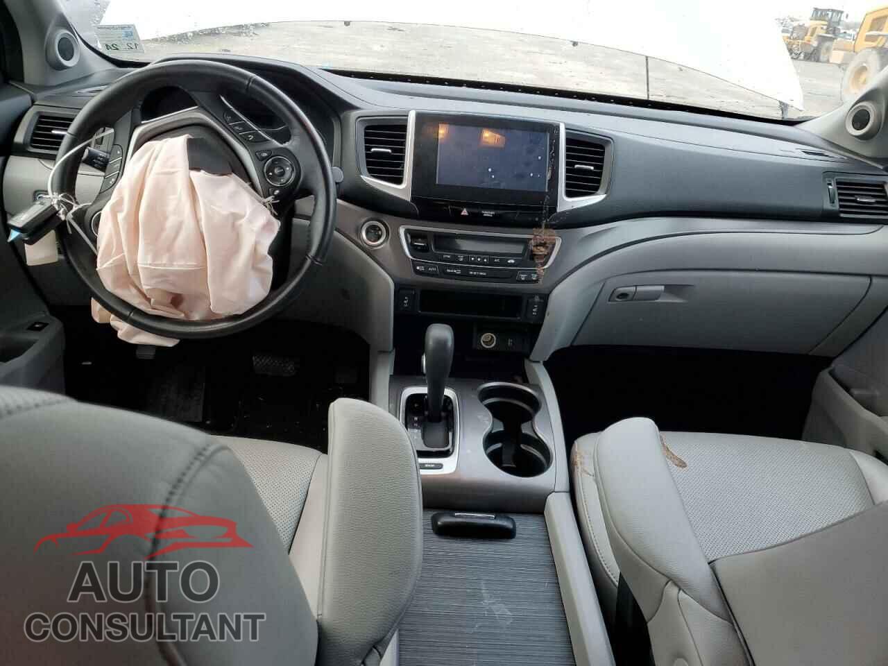 HONDA RIDGELINE 2017 - 5FPYK2F69HB007103