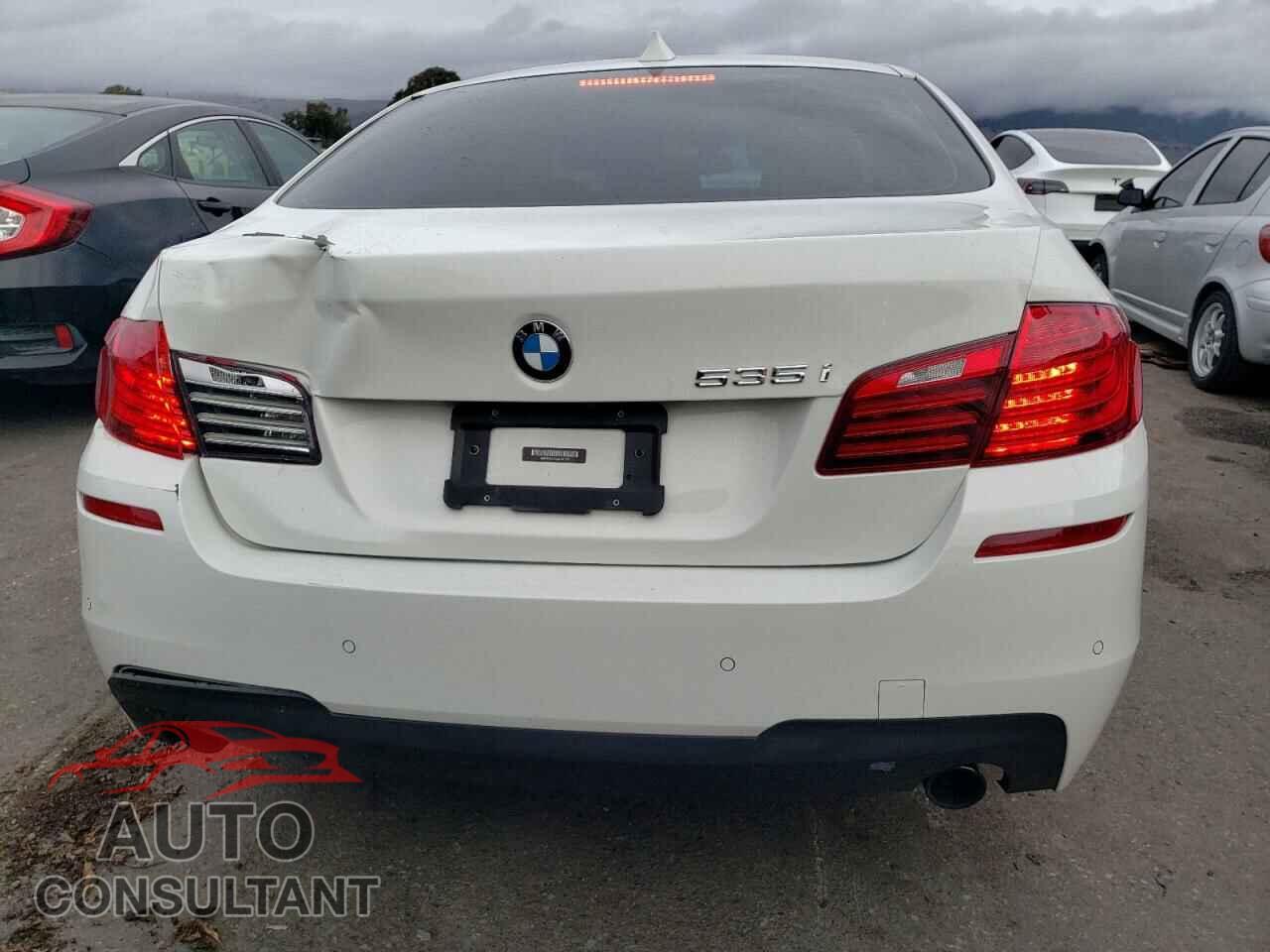 BMW 5 SERIES 2016 - WBA5B1C57GG131129