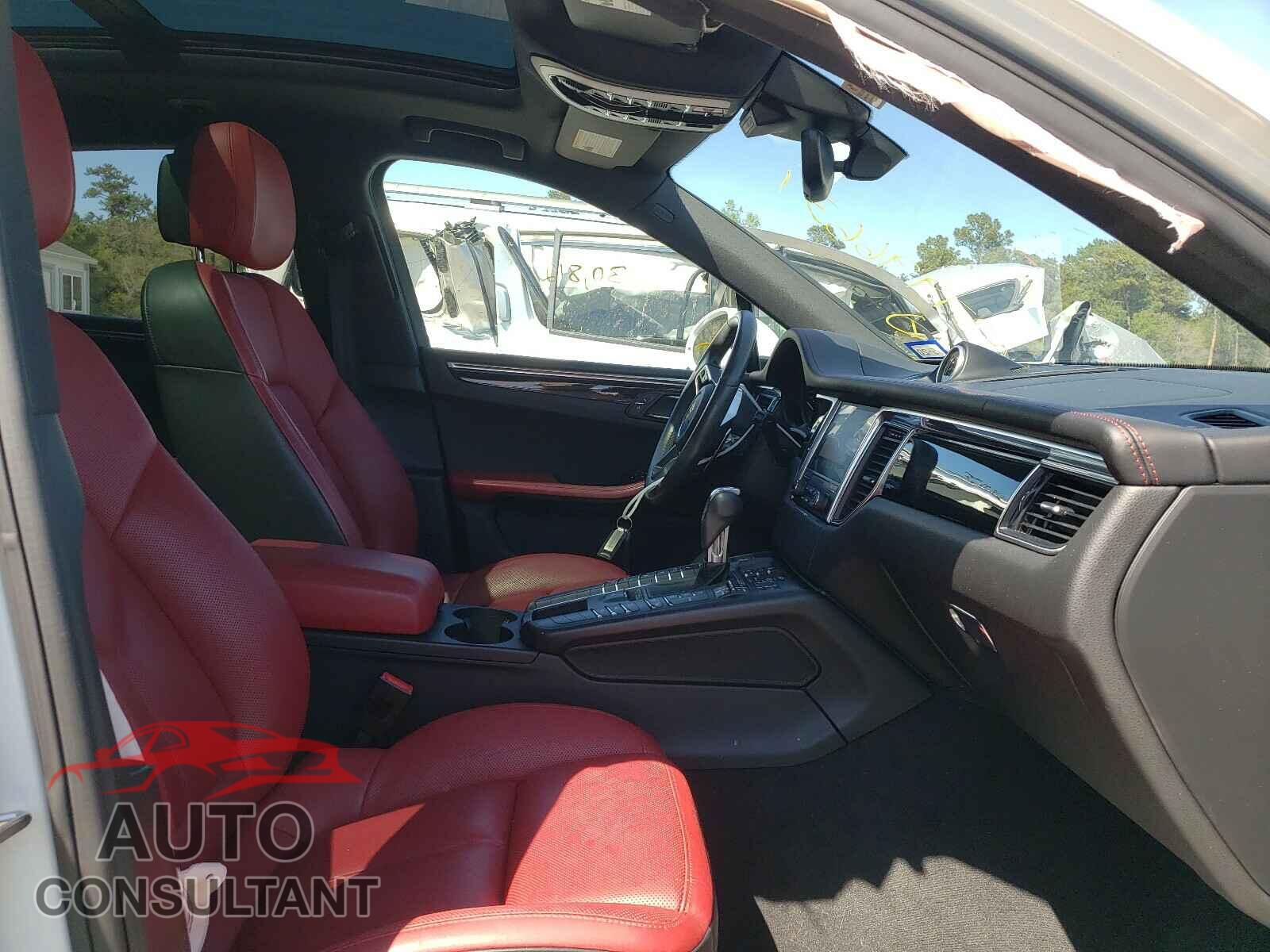 PORSCHE MACAN 2017 - WP1AA2A51HLB82632