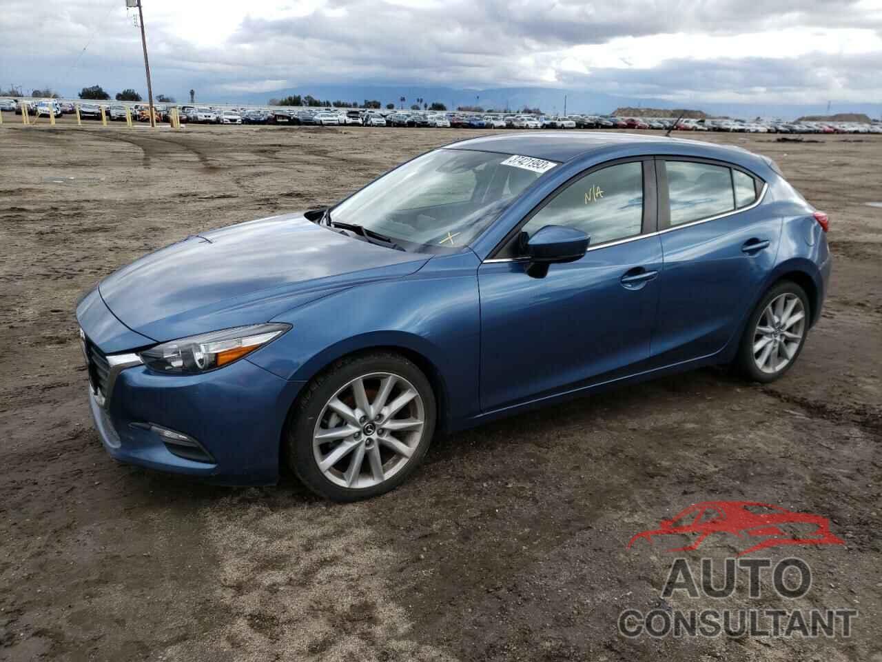 MAZDA 3 2017 - 3MZBN1L70HM149667