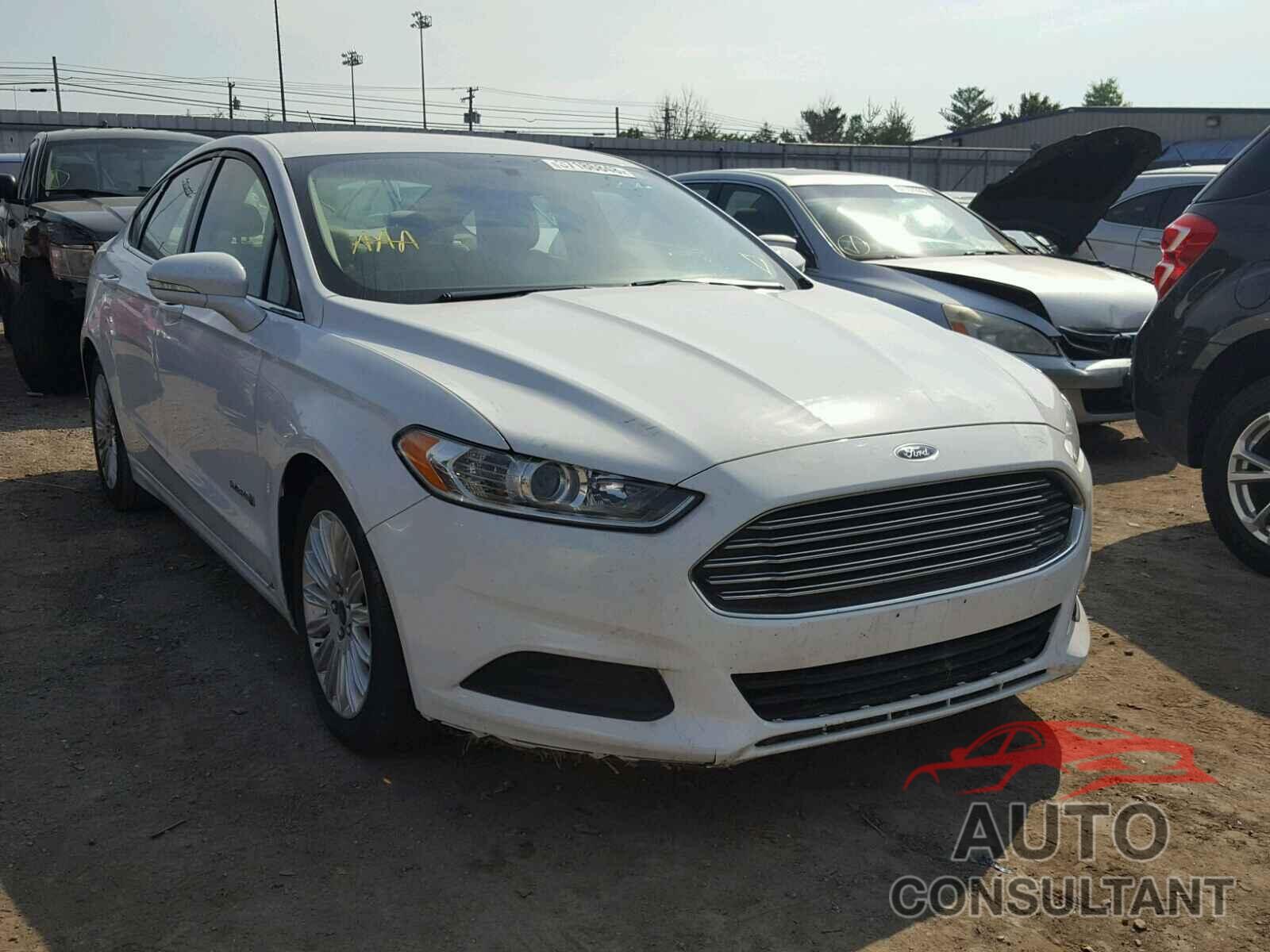 FORD FUSION 2015 - 3FA6P0LU9FR239002