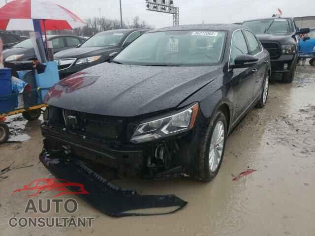 VOLKSWAGEN PASSAT 2017 - 1VWBT7A34HC010507