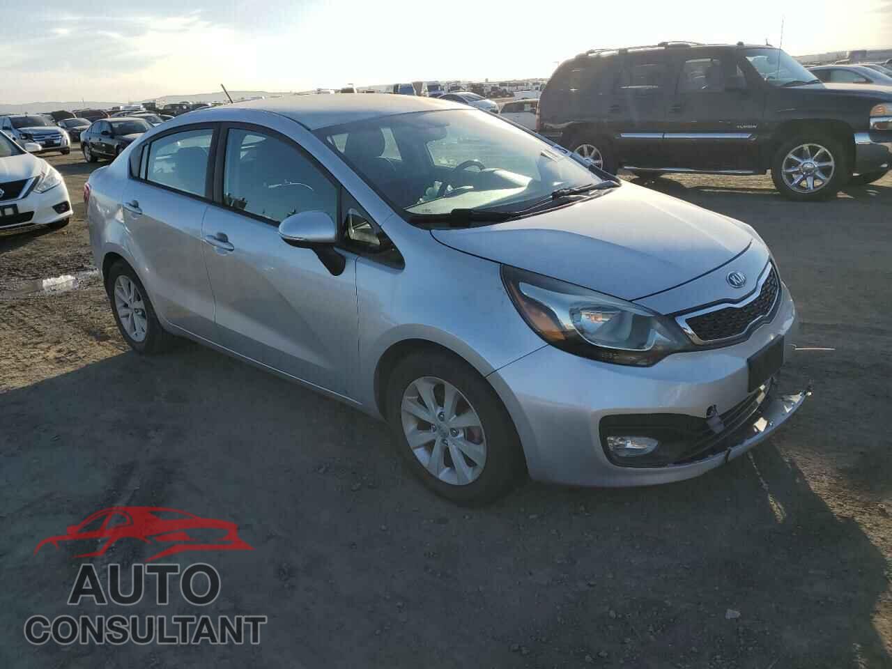 KIA RIO 2015 - KNADN4A32F6456541