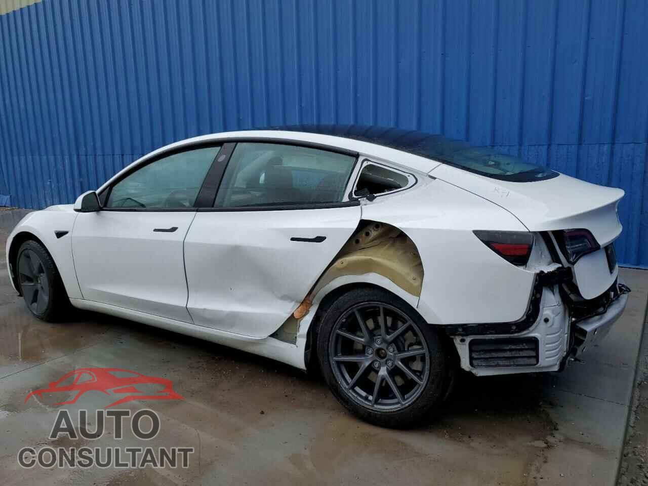 TESLA MODEL 3 2022 - 5YJ3E1EA0NF190638