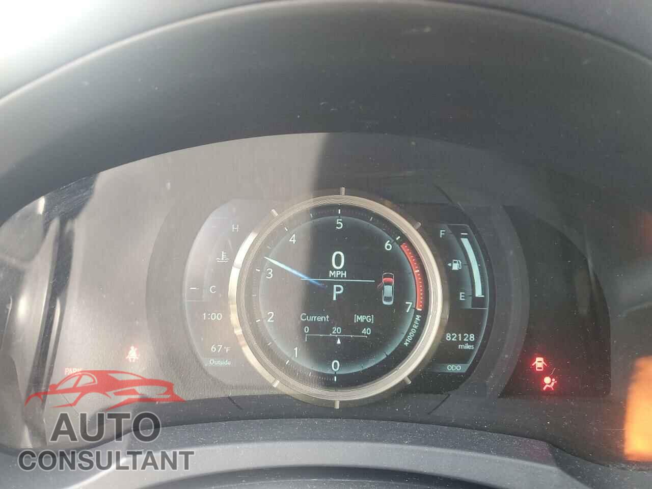 LEXUS IS 2017 - JTHBA1D23H5057202