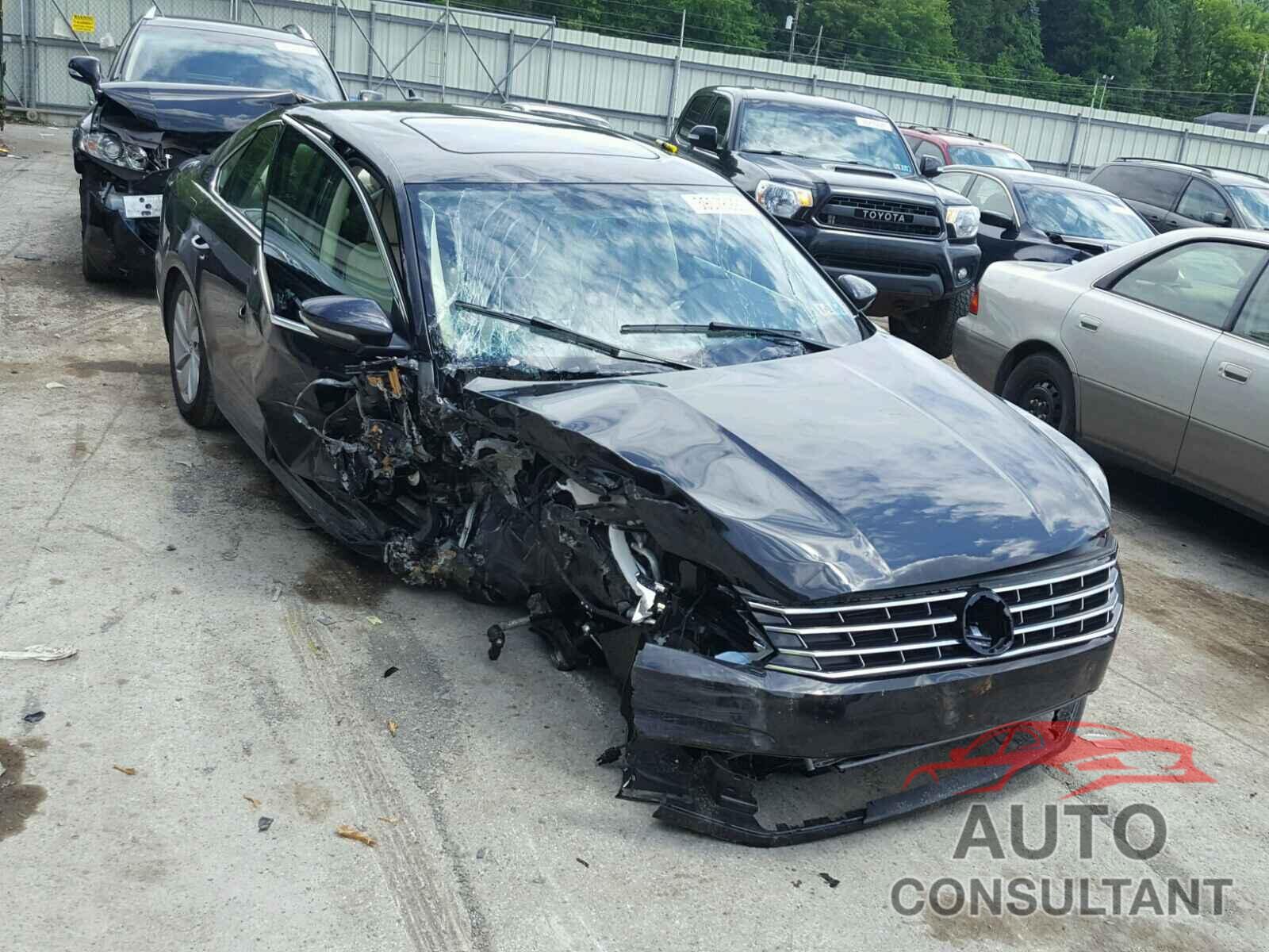 VOLKSWAGEN PASSAT 2018 - 1VWBA7A30JC031382