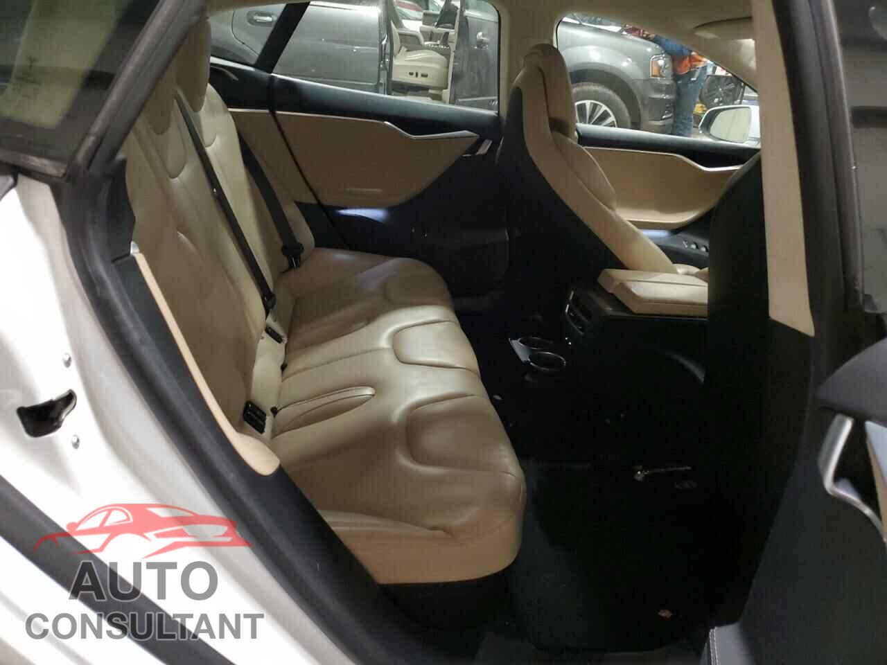 TESLA MODEL S 2017 - 5YJSA1E25HF201184