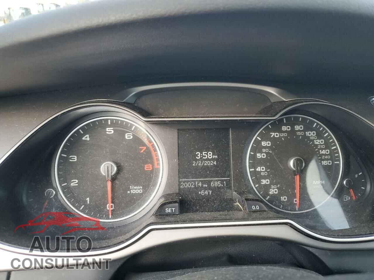 AUDI A4 2013 - WAUBFAFL2DN005155