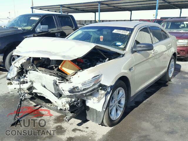 FORD TAURUS 2018 - 1FAHP2D80JG118655