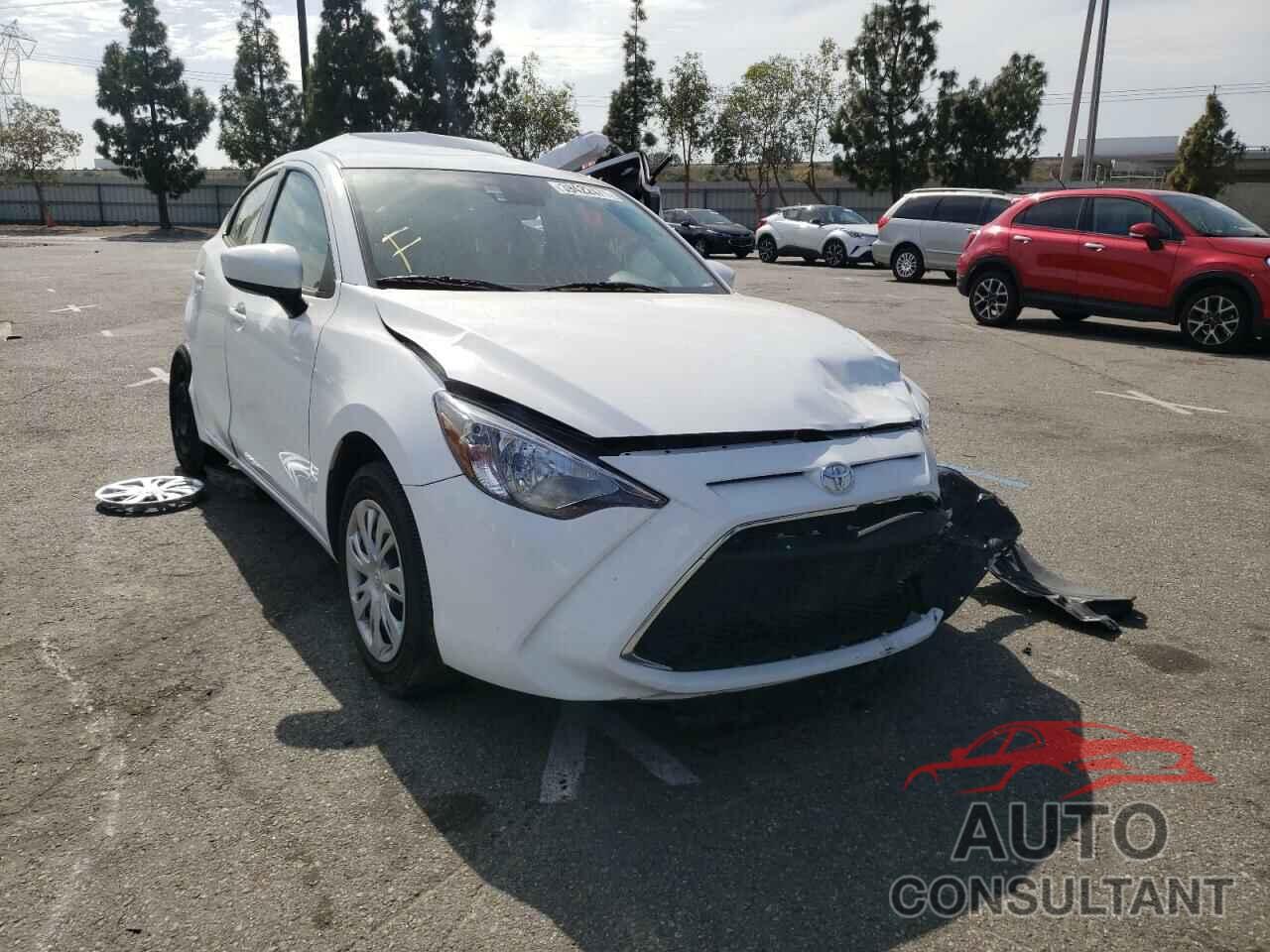 TOYOTA YARIS 2019 - 3MYDLBYV9KY513519