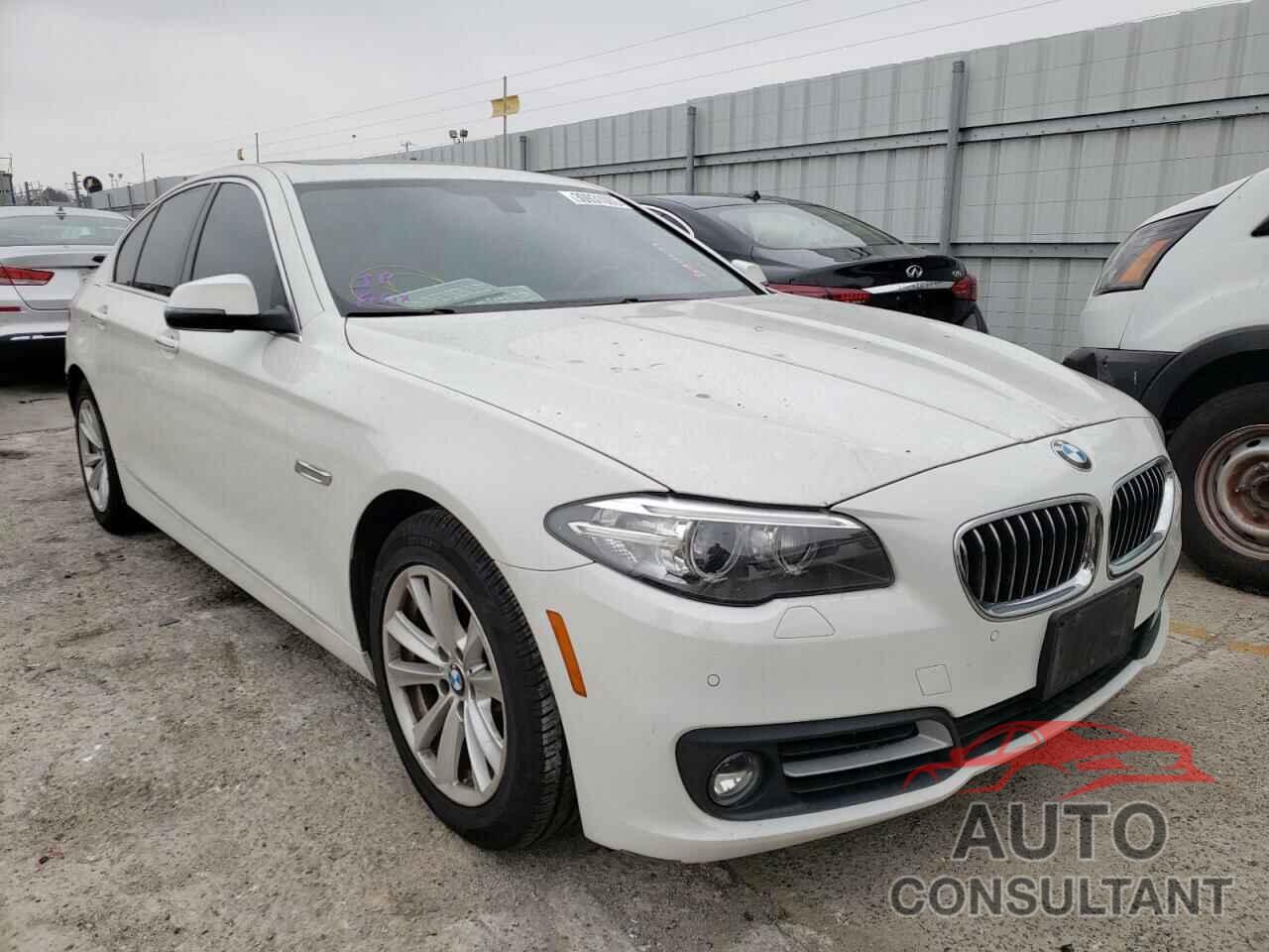 BMW 5 SERIES 2016 - WBA5A5C58GG348912