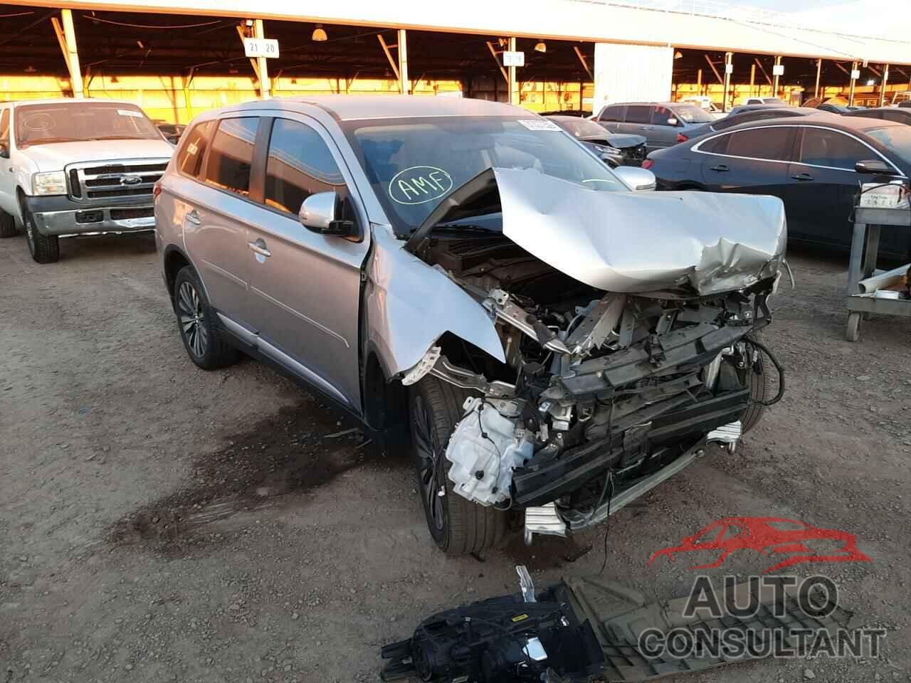MITSUBISHI OUTLANDER 2019 - JA4AD3A32KJ000480