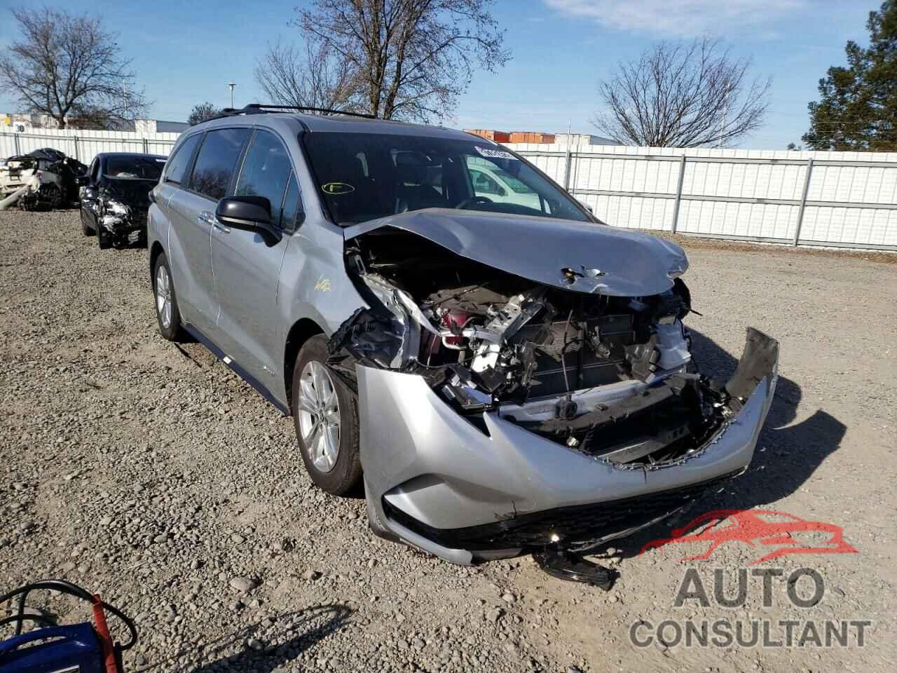 TOYOTA SIENNA 2021 - 5TDDSKFC6MS004937