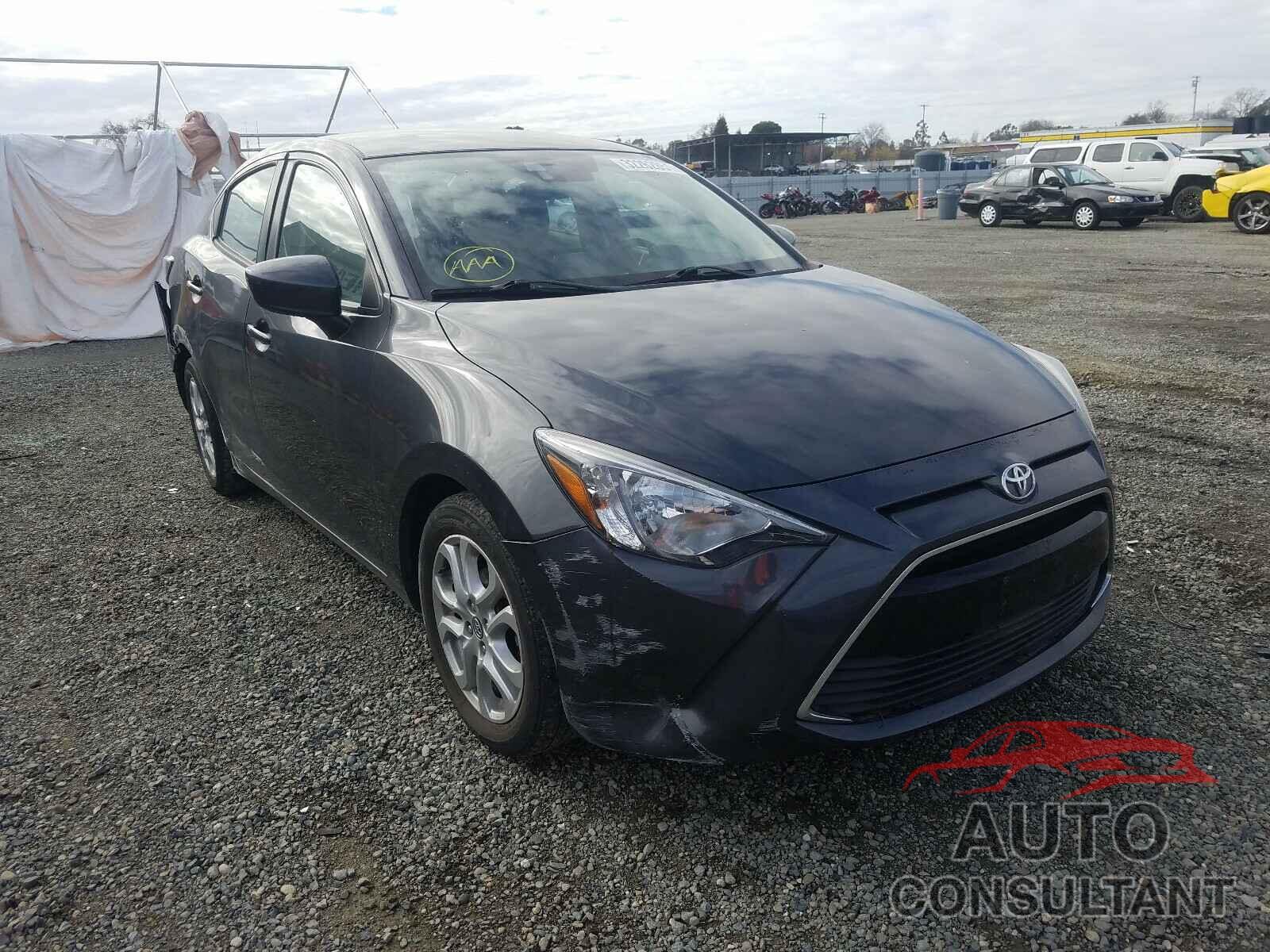 TOYOTA YARIS 2017 - 3MYDLBYV0HY182273