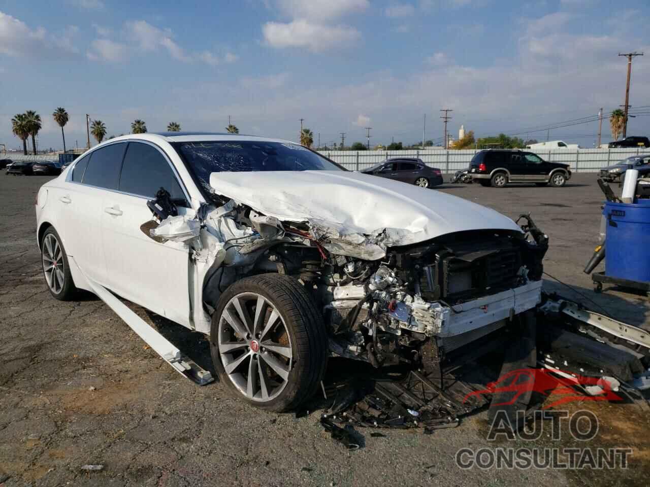 JAGUAR XE 2019 - SAJAK4FX4KCP51566