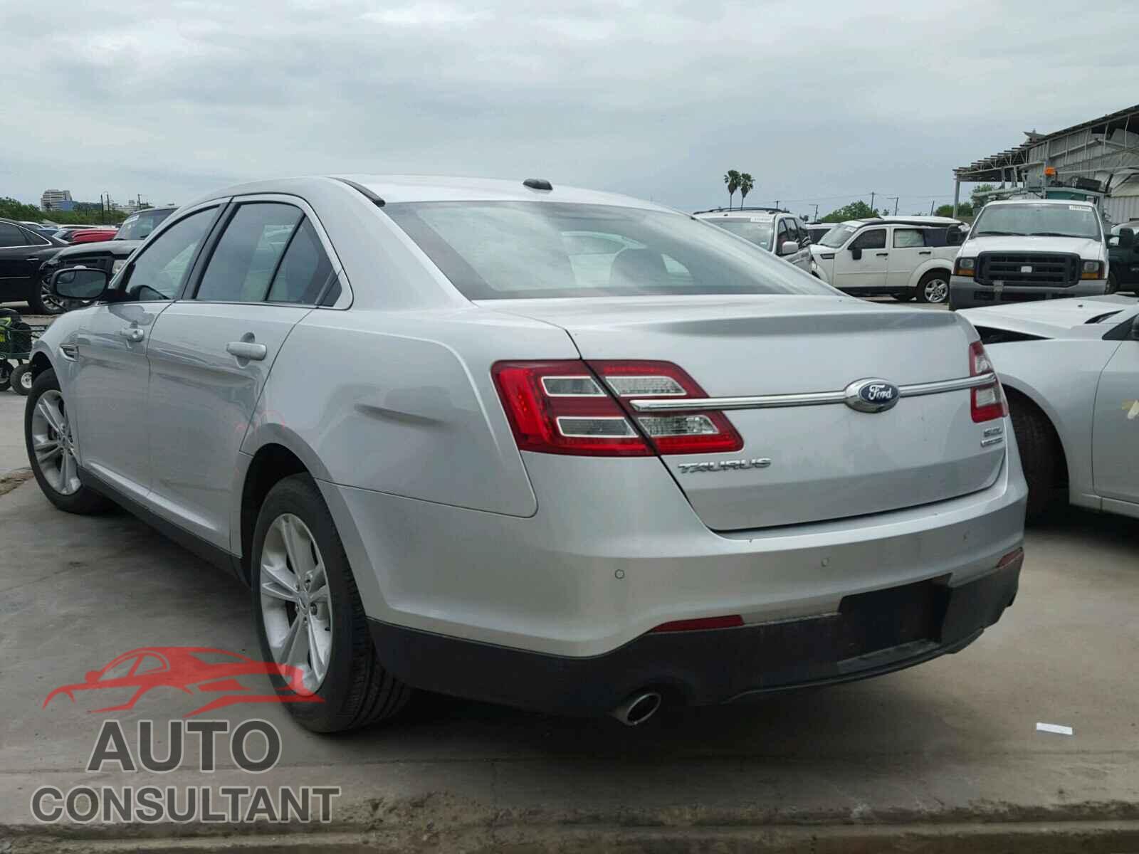 FORD TAURUS 2016 - 1FAHP2E88GG121889
