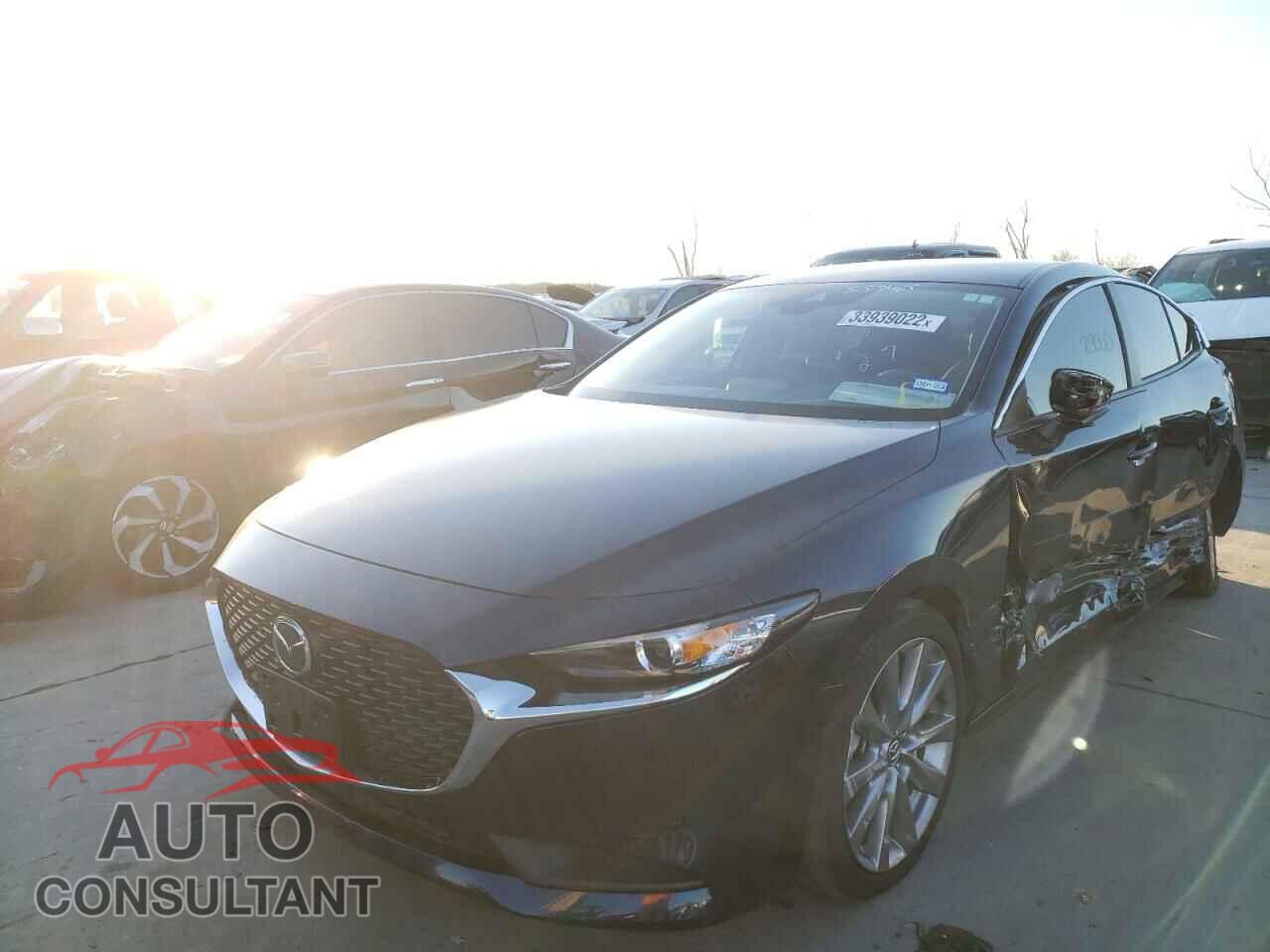 MAZDA 3 2021 - JM1BPABLXM1338555