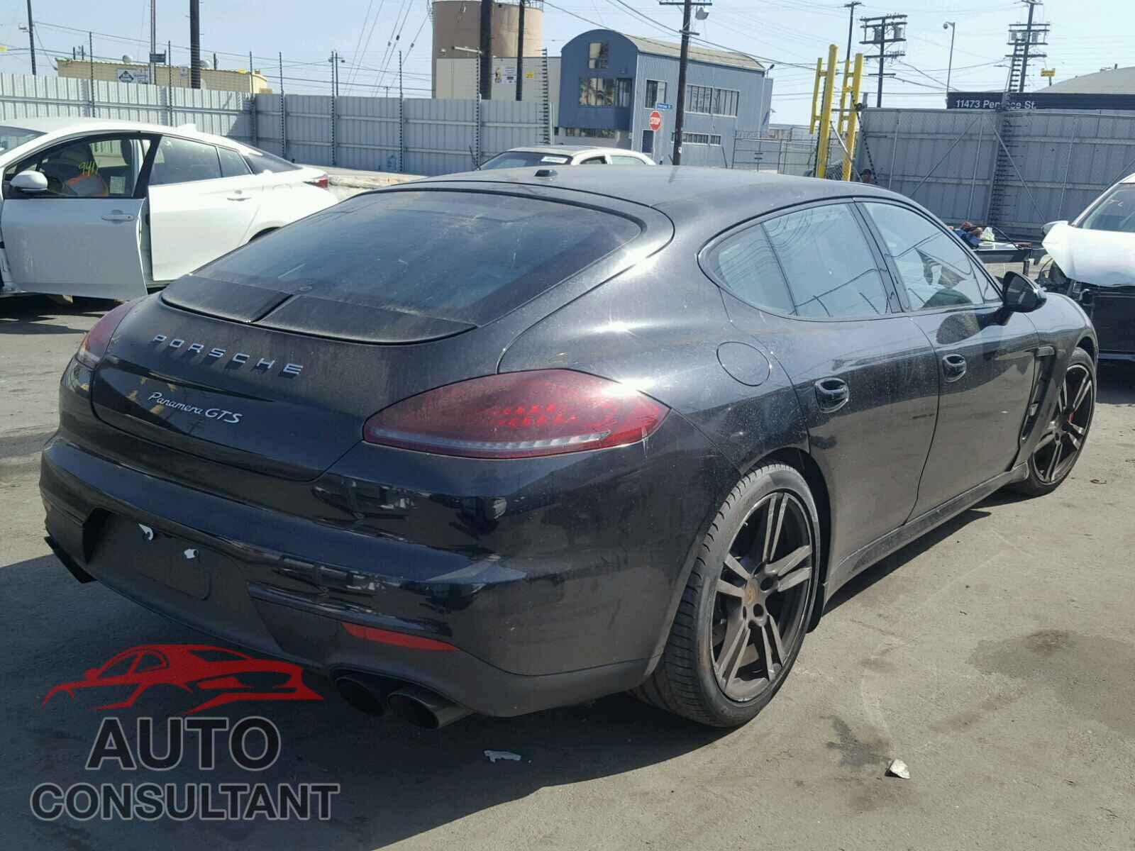 PORSCHE PANAMERA 2015 - WP0AF2A73FL081741