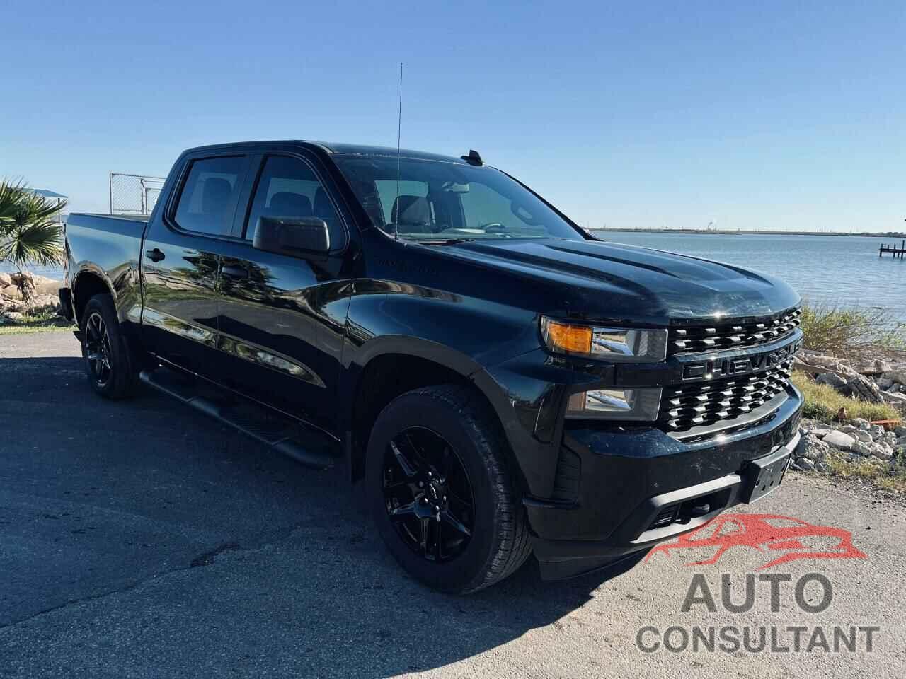 CHEVROLET SILVERADO 2021 - JM1GL1V51H1102381